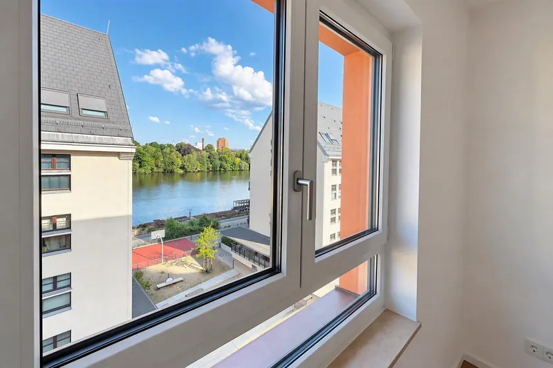 3-Zimmer-Wohnung mit Wasserblick - Erstbezug! — photo 1